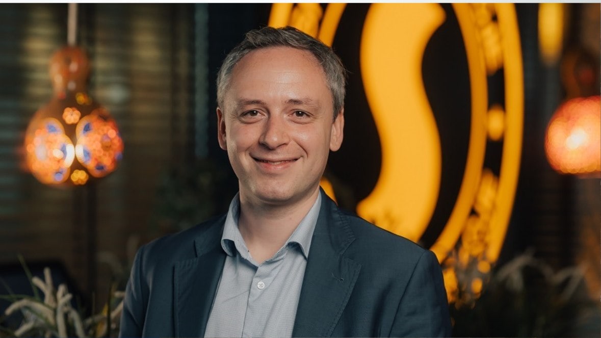 Mateusz Cacek, Sfinks