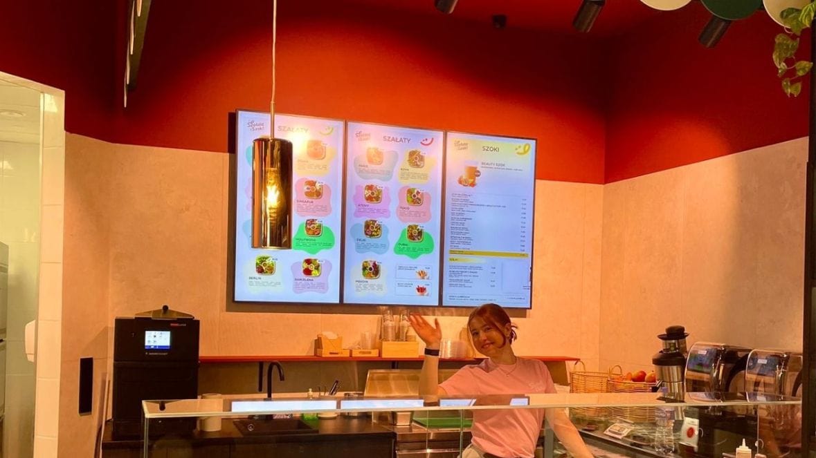 Sałata i szok, Enata Bread